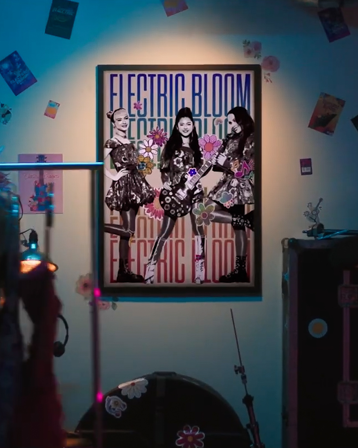 Electric Bloom Mobile Cover